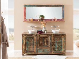 Massives Badezimmermöbelset Blue Lagoon aus massivem Mangoholz, lackiert, farbig