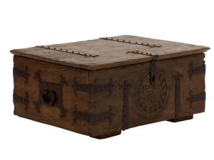 Massiver Konferenztisch Aladin aus Mango-Holz, gewachst, braun – 92×70×40 cm