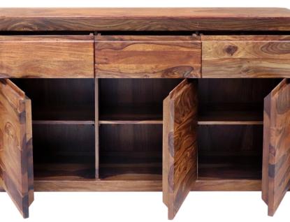 Proč si vybrat masivní komodu? 5 důvodů, proč vsadit na kvalitu Proč si vybrat masivní komodu? 5 důvodů, proč vsadit na kvalitu