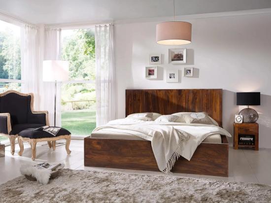 Masivní postel Palison z palisandrového dřeva, lakovaná, hnědá – 192×212×110 cm