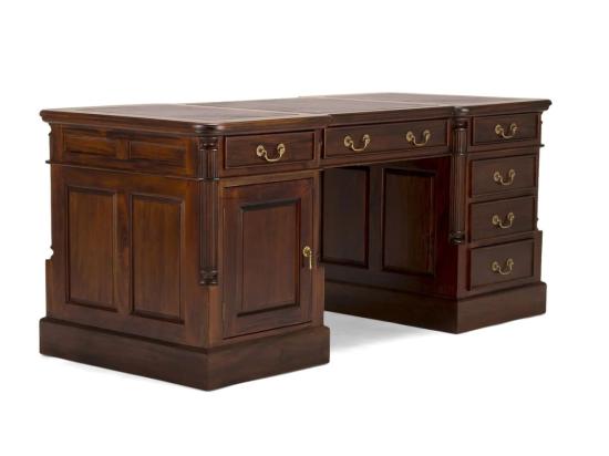 Masivní psací stůl Cambridge z mahagonu, lakovaný, hnědý – 160×80×80 cm