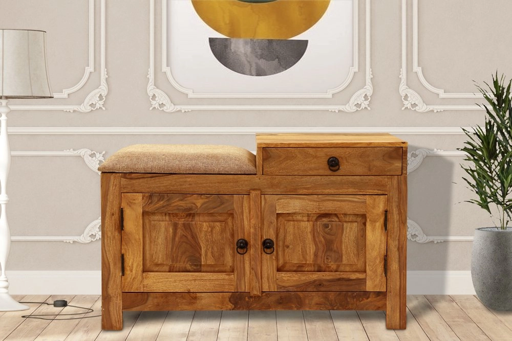 Warum Sie sich für Holzschuhschränke entscheiden sollten: Vorteile von massivem und rustikalem Möbeln aus Indien