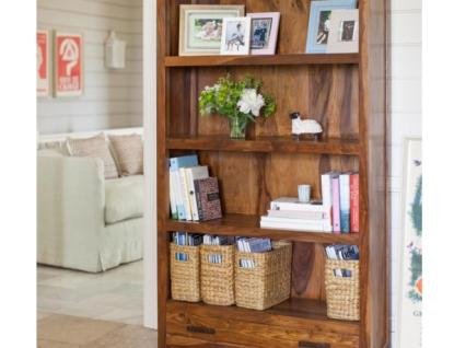 Zářící krása rustikálního nábytku: perfektní dotek do Vašeho domova Zářící krása rustikálního nábytku: perfektní dotek do Vašeho domova