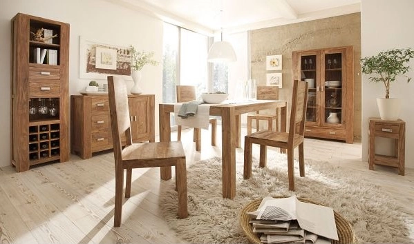 Wie pflegt man Massivholz-Möbel?