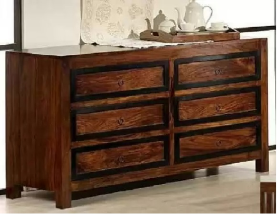 Masivní komoda 130x46x76 cm