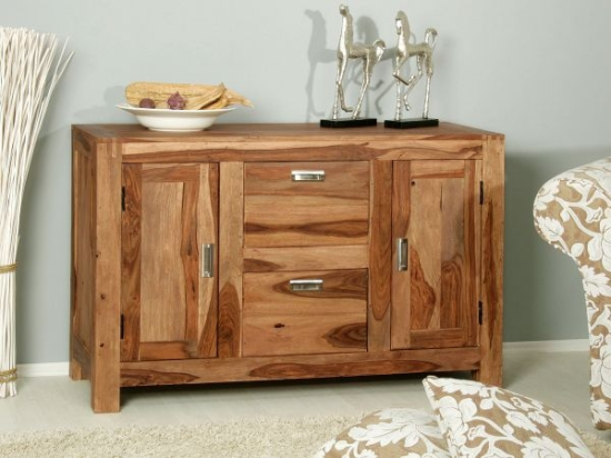 Masivní komoda 140x90x50cm