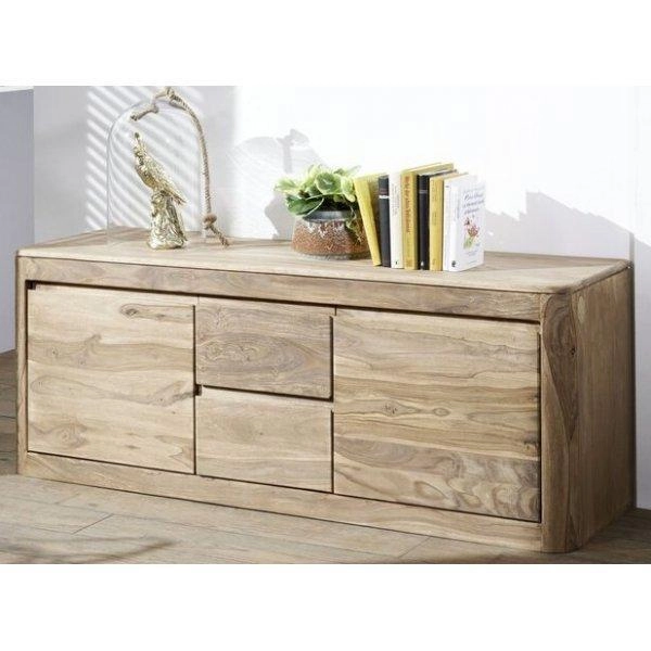 Vergessen Sie Stereotypen: Wir bringen rustikale Eleganz mit Massivholzmöbeln