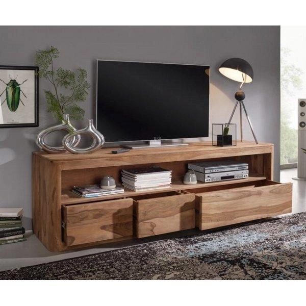 Ihr Zuhause im rustikalen Charme hüllen: Inspiration durch rustikale Möbel