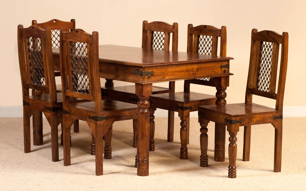 Naturliche Eleganz für Ihr Zuhause bringt ein Massivholztischset