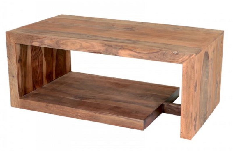 Massive Couchtische: Natürliche Schönheit für Ihre Begegnungen