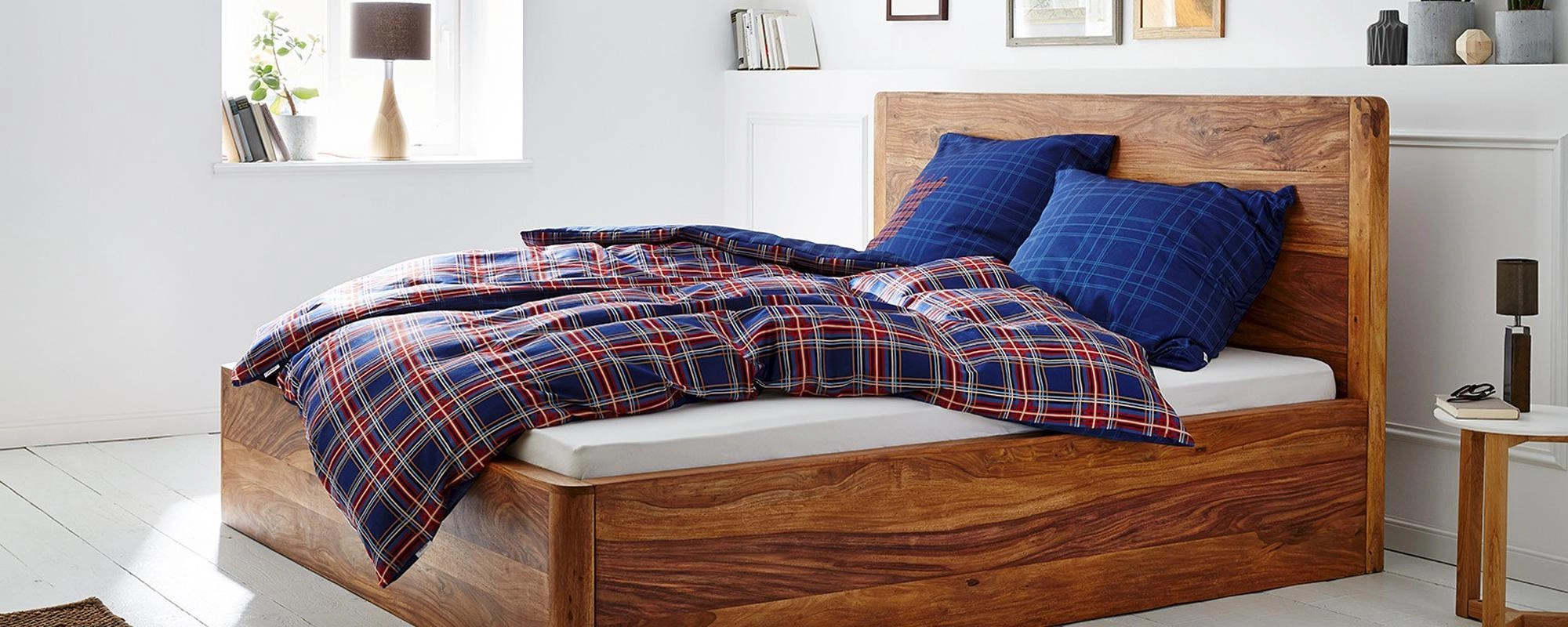 Rustikale Eleganz: Hochwertige Möbel aus Indien